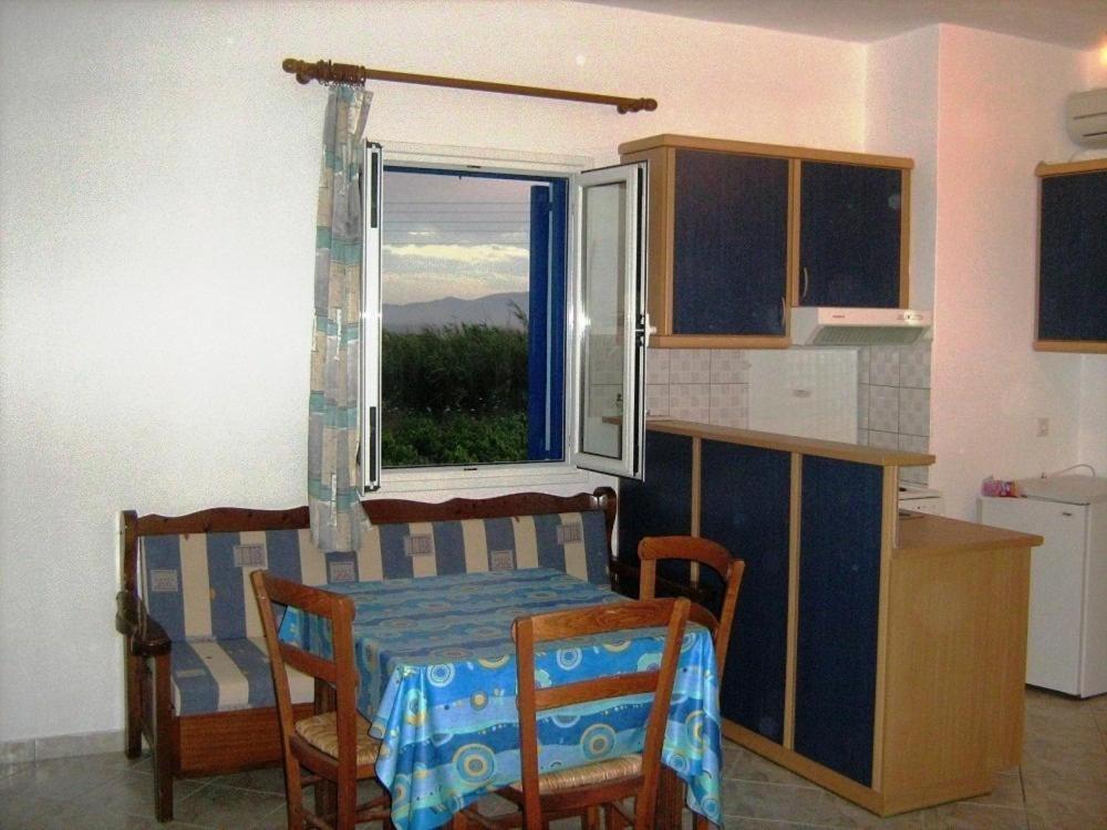 Palmos Self-Catering Apartment Kastrákion Exterior foto